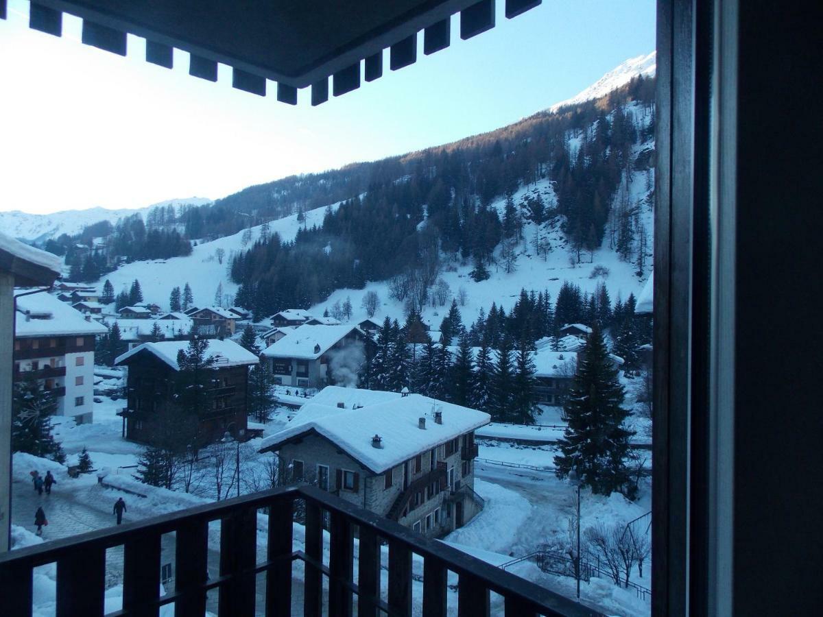 Monolocale Monterosa Villa Champoluc Esterno foto